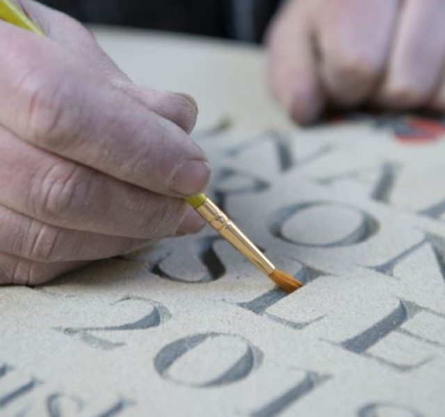 grave stone letter painting